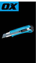 Load image into Gallery viewer, Ox Group OX Trade Snap Off Knife 18mm
